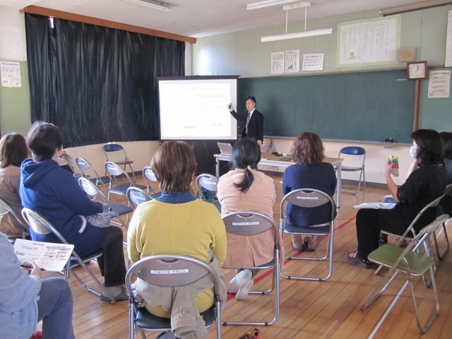 学校保健委員会の様子
