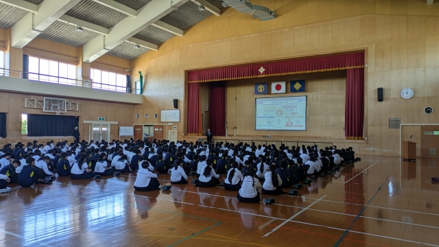 講演